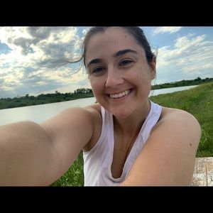 Meet your Posher, Hannah